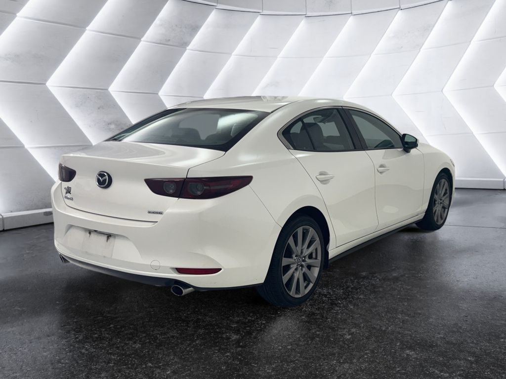 2021 Mazda Mazda3 Select photo 4