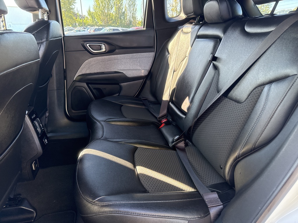 2024 Jeep Compass Latitude photo 17