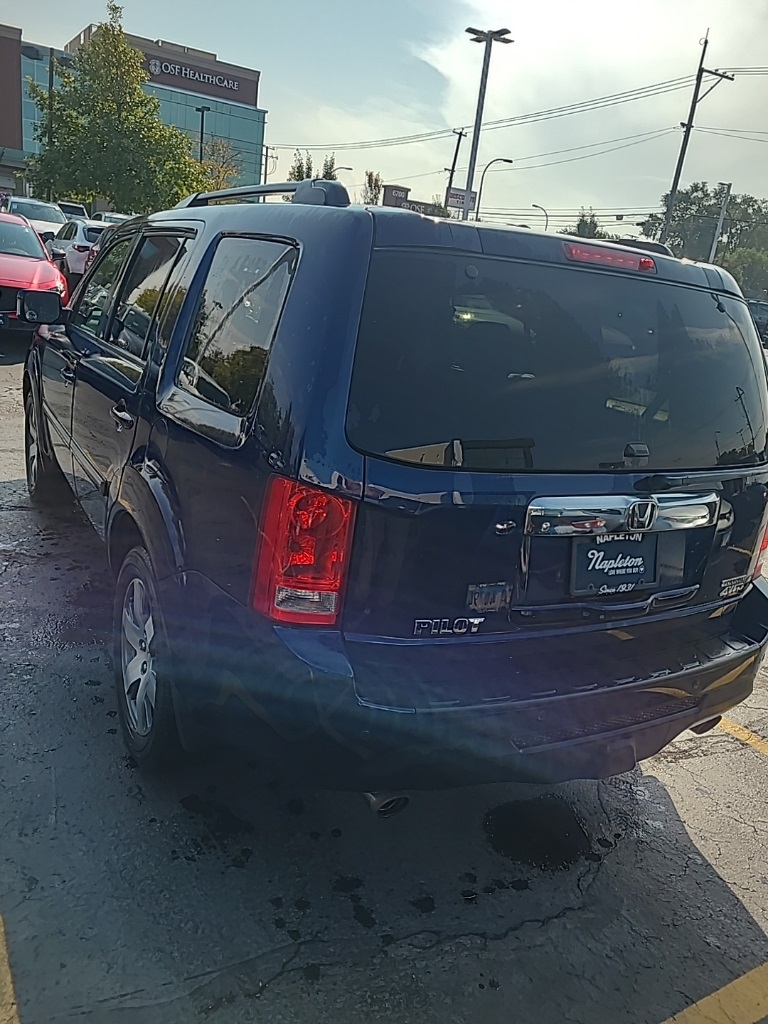 2013 Honda Pilot Touring photo 2