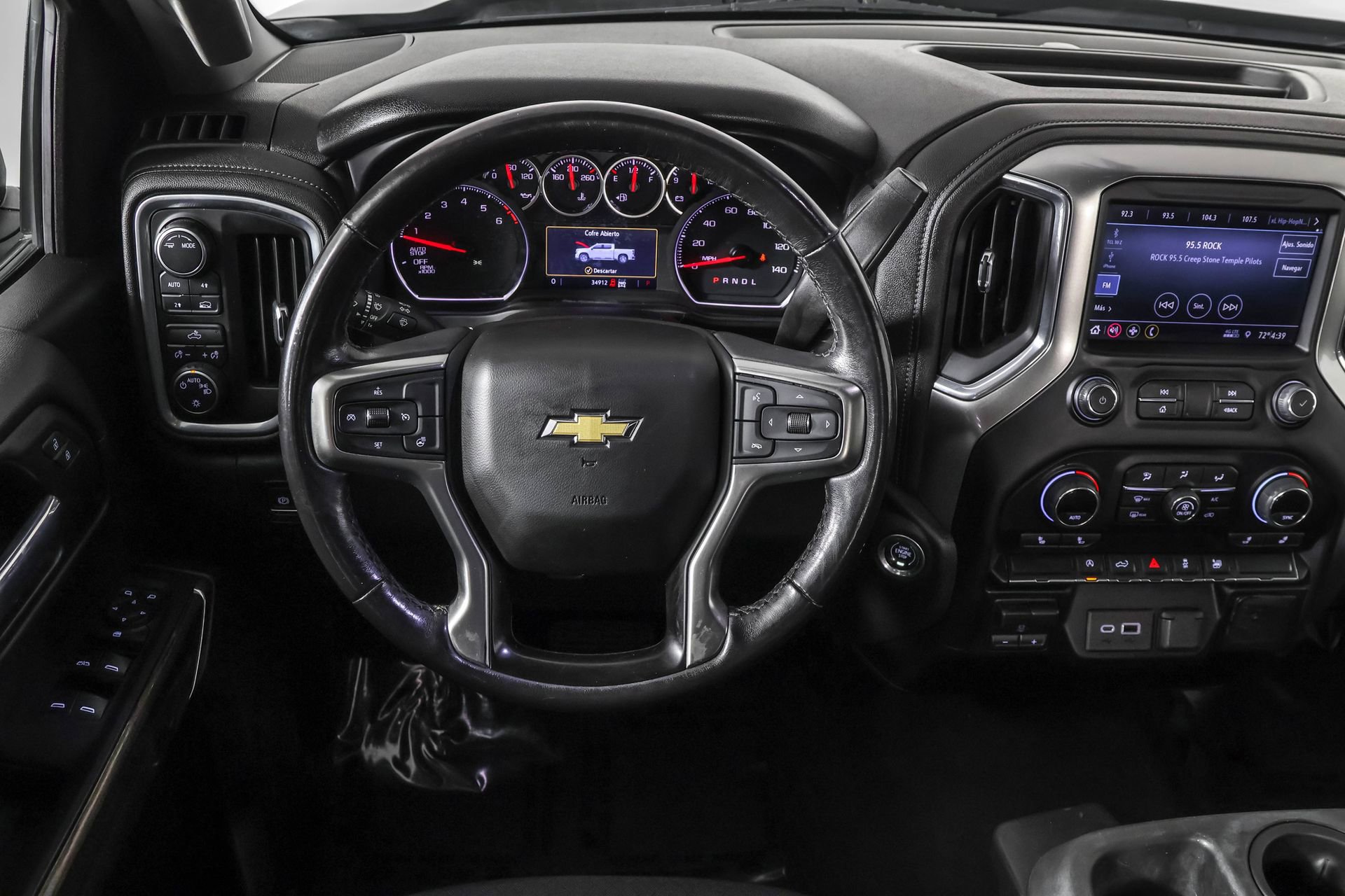 2021 Chevrolet Silverado 1500 LT photo 25
