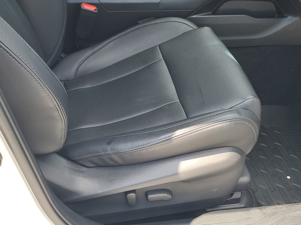 2024 Subaru Outback Touring XT photo 11