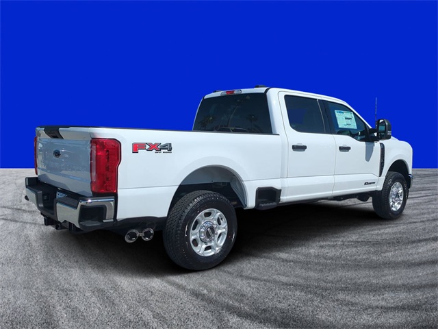 2025 Ford F-250 XLT photo 3