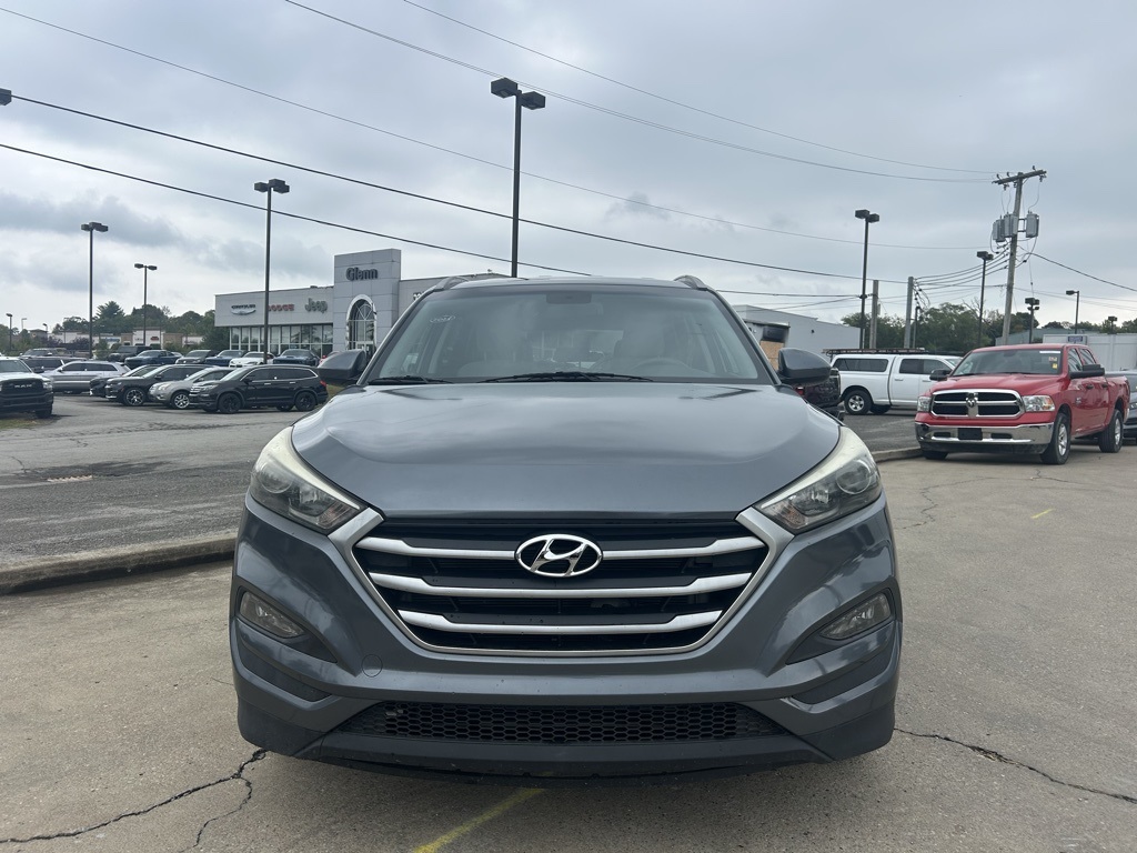 2018 Hyundai Tucson SEL photo 3