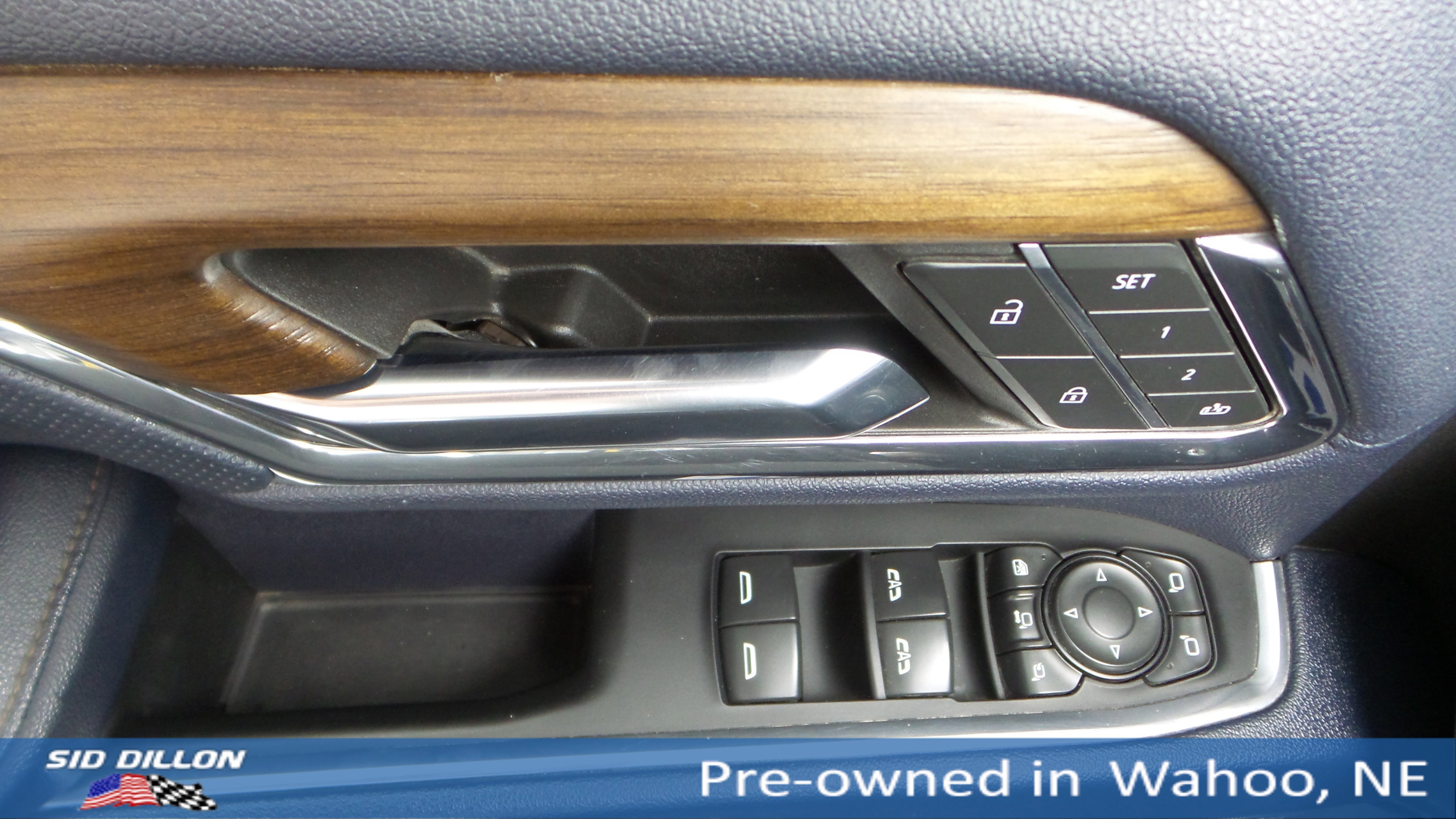 Used 2024 Lakeshore Blue Metallic Chevrolet High Country image 13