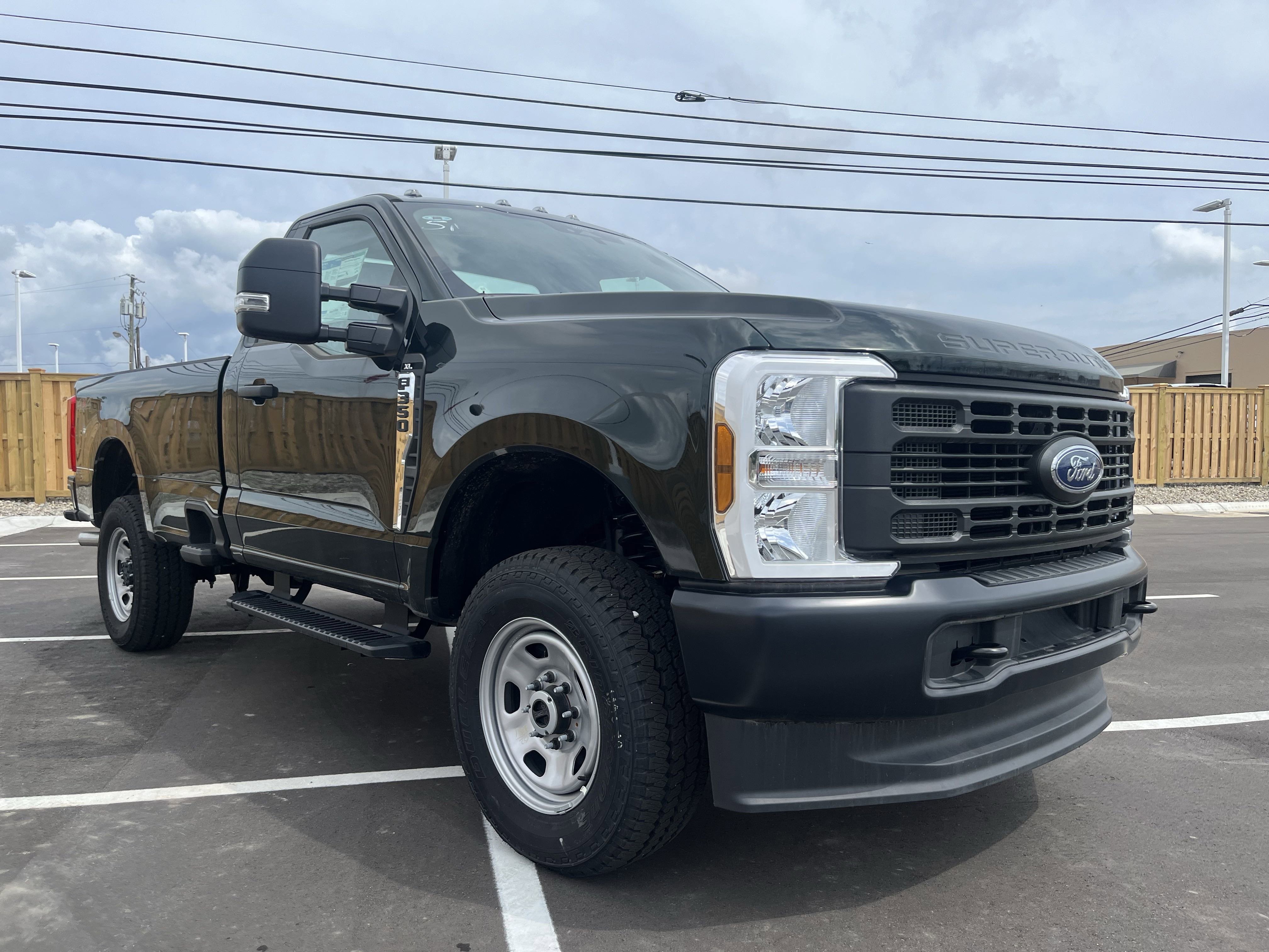 2024 Ford F-350 XL photo 2