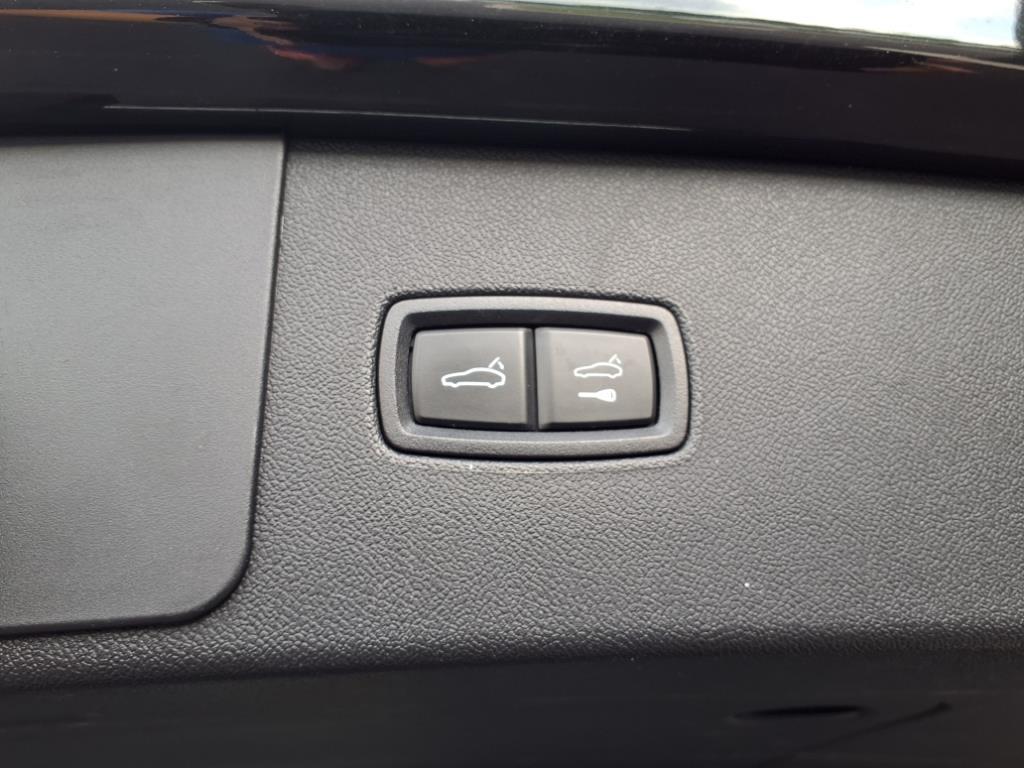 2023 Porsche Cayenne S Platinum Edition photo 26