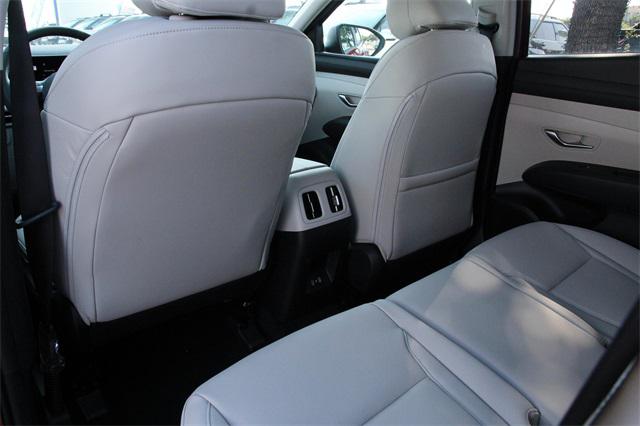 2025 Hyundai Tucson SEL Convenience photo 16