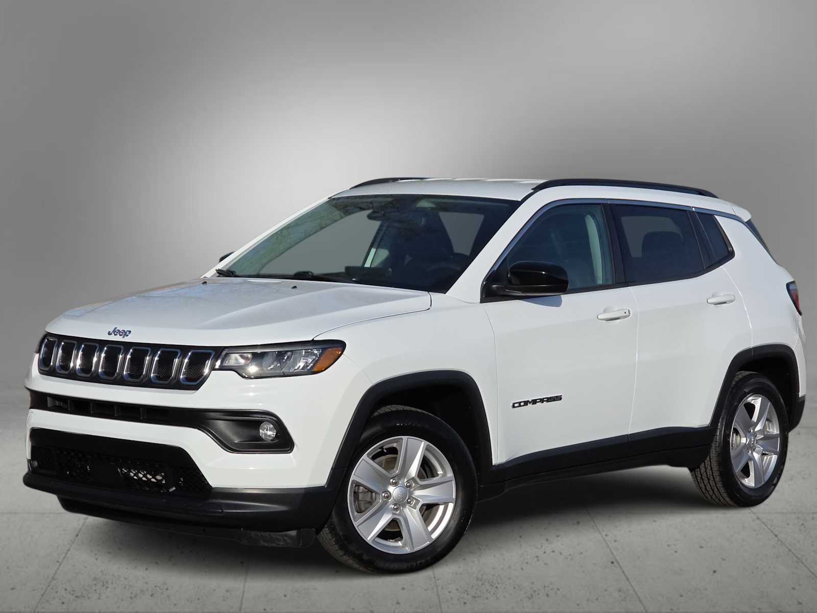 2022 Jeep Compass Latitude's photo