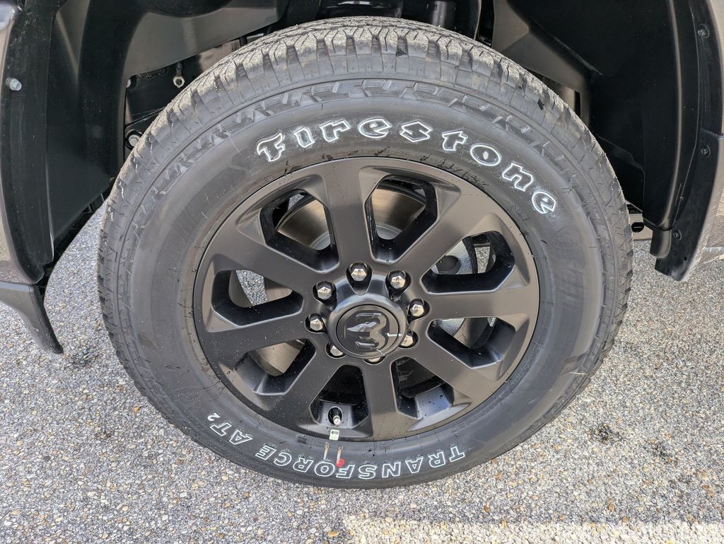 2025 Ram 2500 Big Horn photo 9