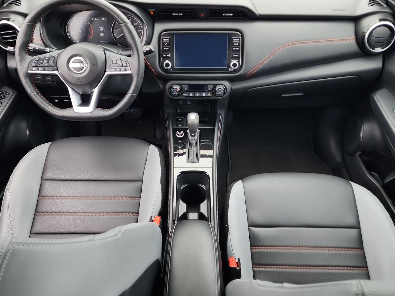 2024 Nissan Kicks SR photo 20