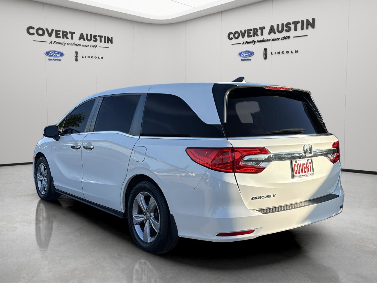 2020 Honda Odyssey EX-L photo 3