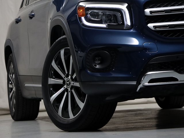 2021 Mercedes Benz GLB 250 4MATIC photo 4