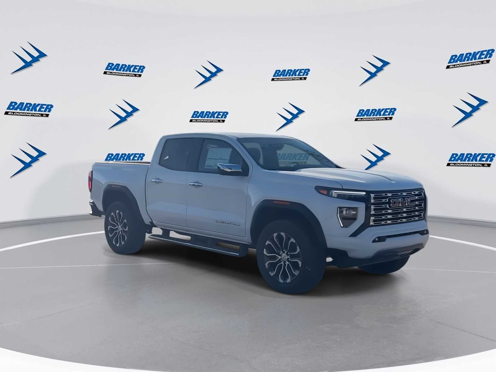 2026 Gmc Canyon Denali photo 2