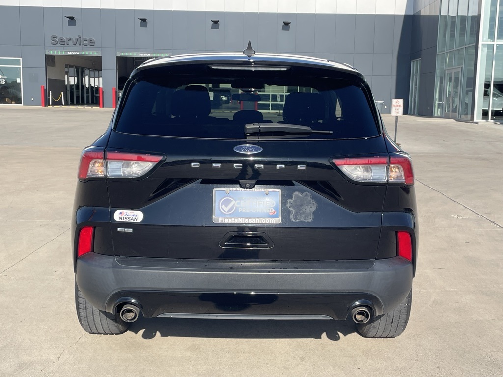 2022 Ford Escape SE photo 4