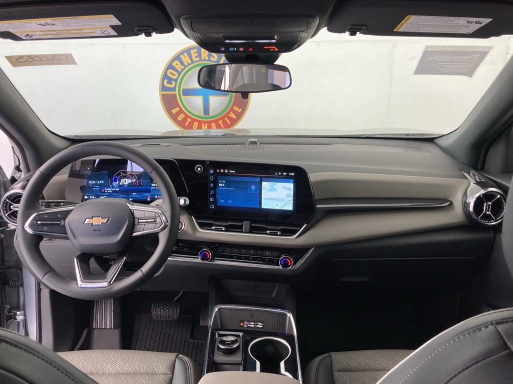 2026 Chevrolet Equinox LT photo 5