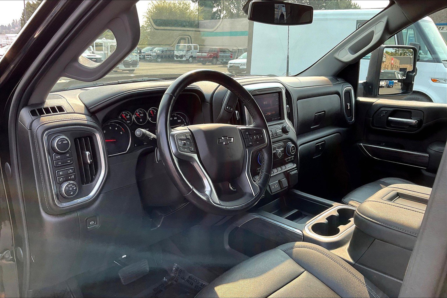 2022 Chevrolet Silverado 2500HD LTZ photo 13