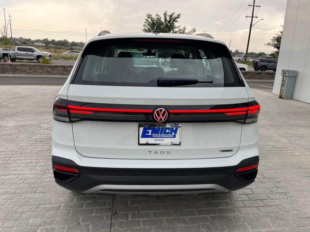 2025 Volkswagen Taos S photo 3
