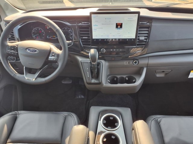 2024 Ford Transit photo 5