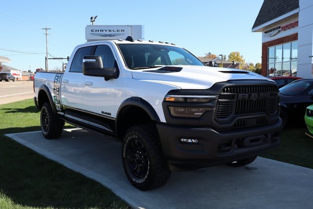 2025 Ram 2500 Power Wagon photo 3