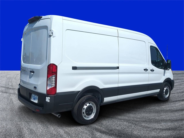 2025 Ford Transit Cargo Van photo 3