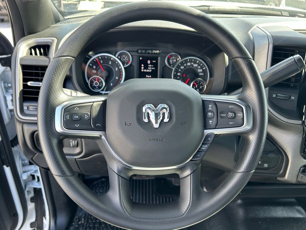 2025 Ram 2500 Tradesman photo 10
