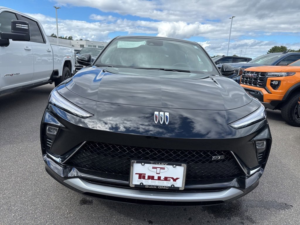 2026 Buick Envista ST photo 2