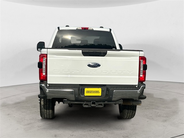 2024 Ford F-350 photo 4