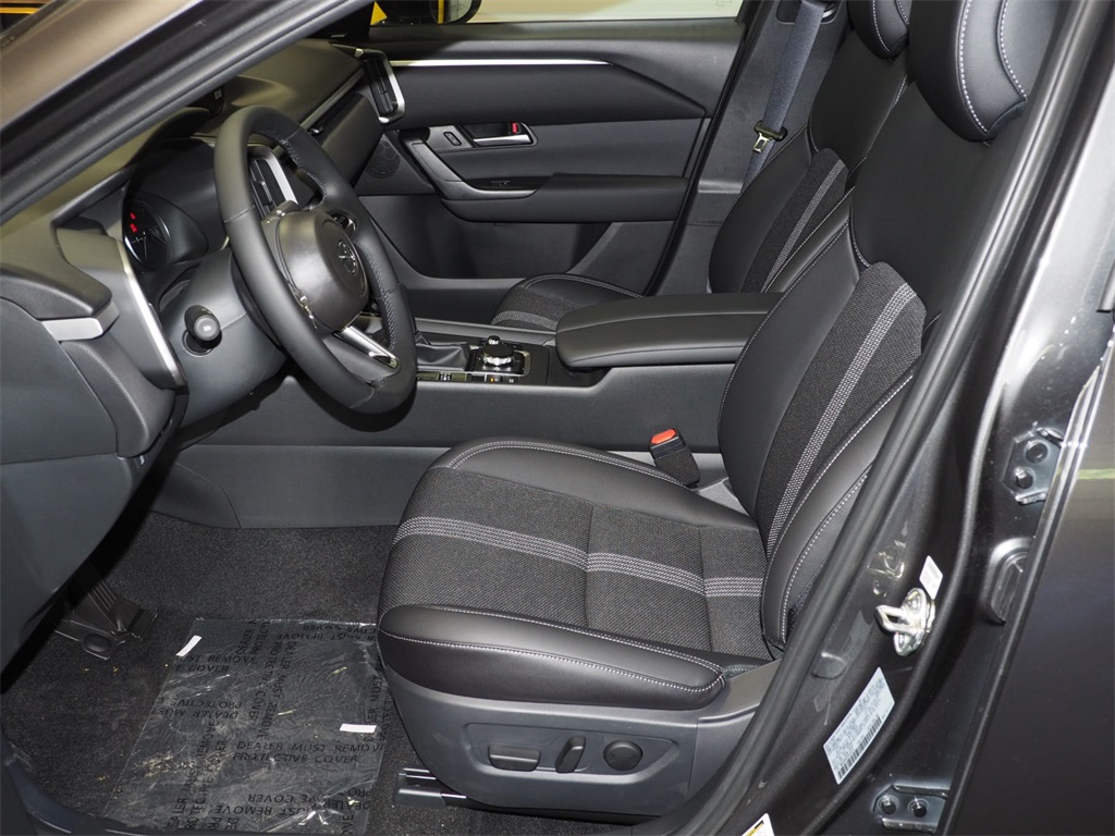 2025 Mazda CX-50 2.5 S Premium photo 4
