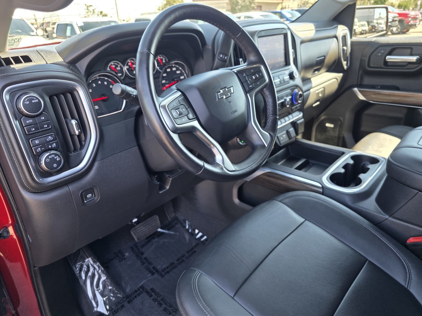 2022 Chevrolet Silverado 1500 LT Trail Boss photo 27