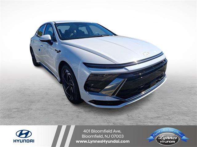 2026 Hyundai Sonata SEL's photo