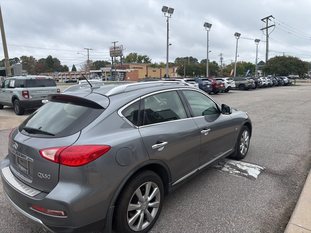 2017 Infiniti QX50 Premium photo 3