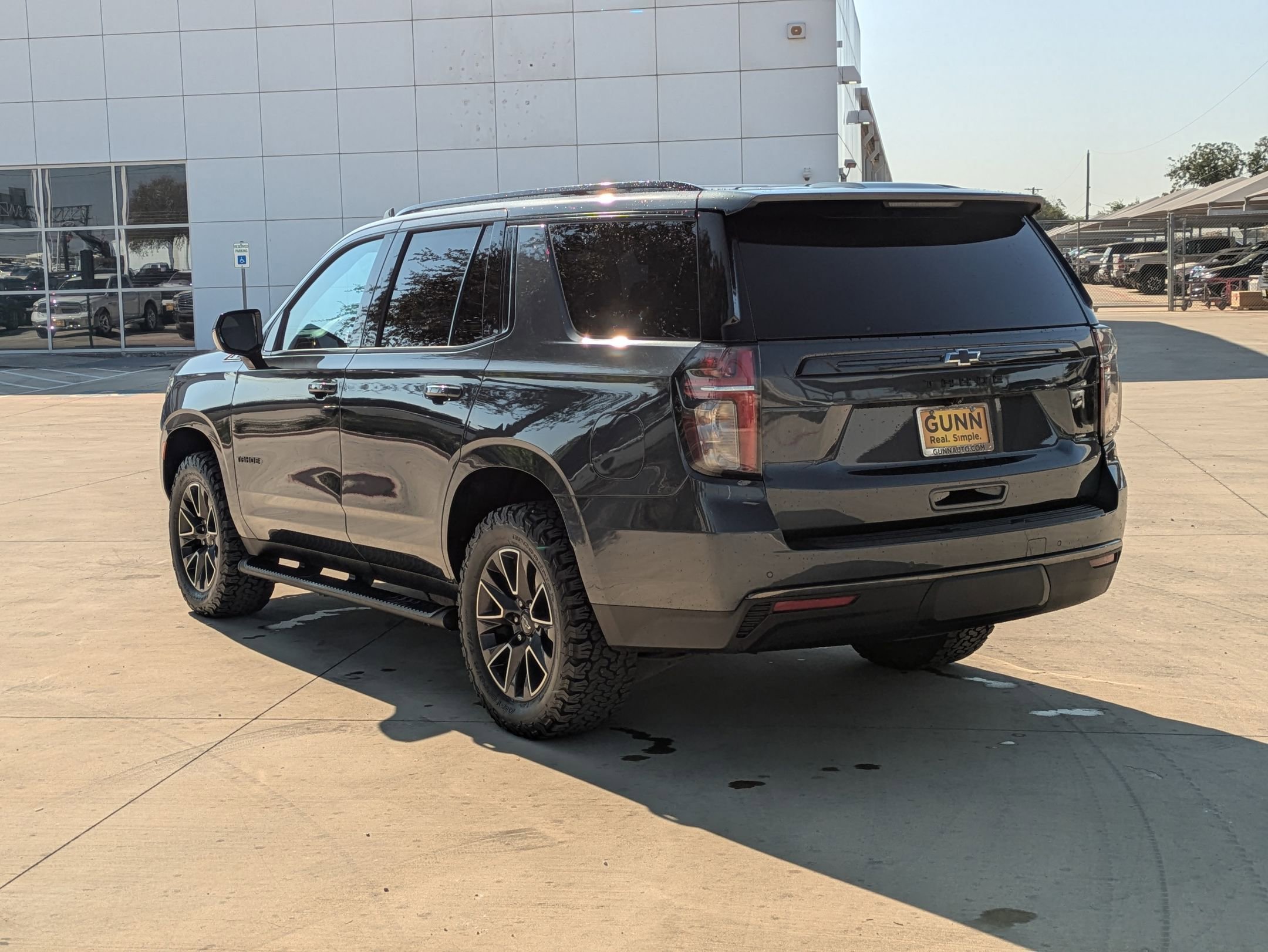 2021 Chevrolet Tahoe Z71 photo 5