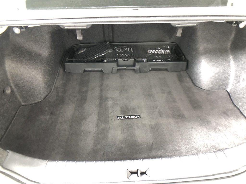 2023 Nissan Altima 2.5 SR photo 21