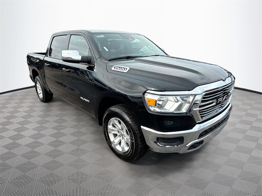 2023 Ram 1500 Laramie photo 3
