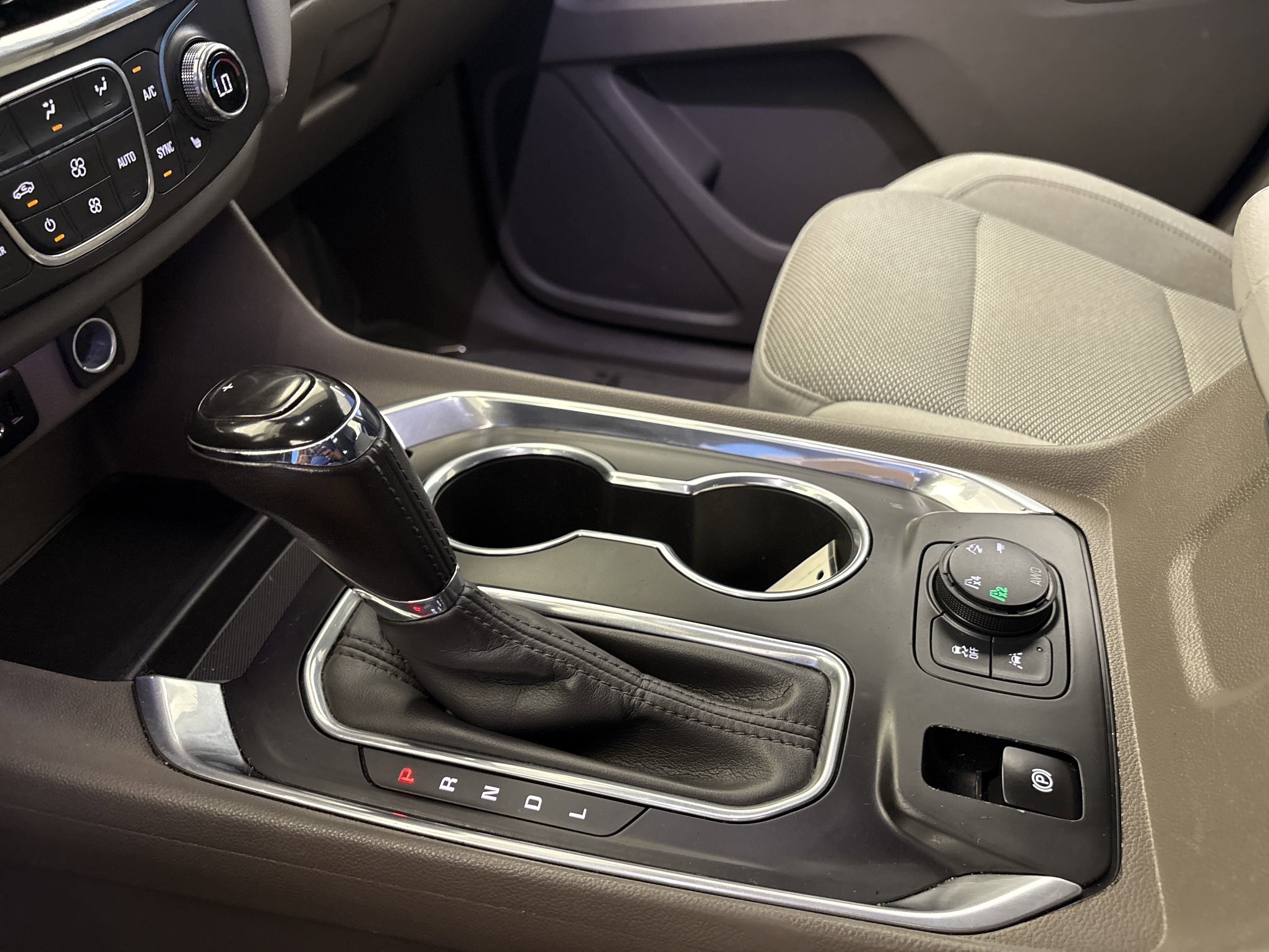 2020 Chevrolet Traverse Cloth photo 19