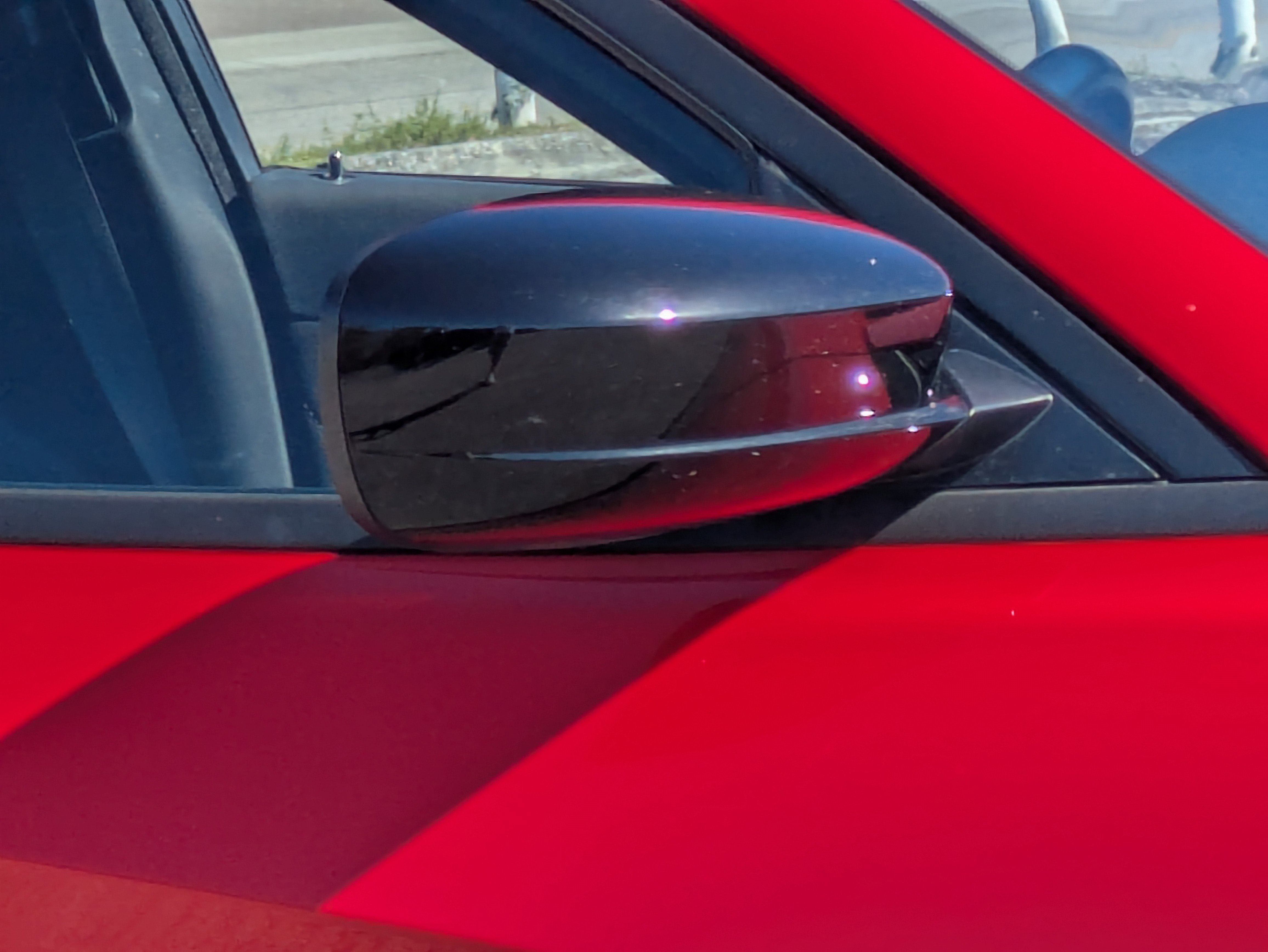 2023 Dodge Charger SXT photo 3