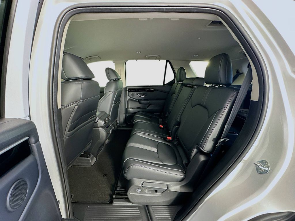 2025 Honda Pilot EX-L photo 14
