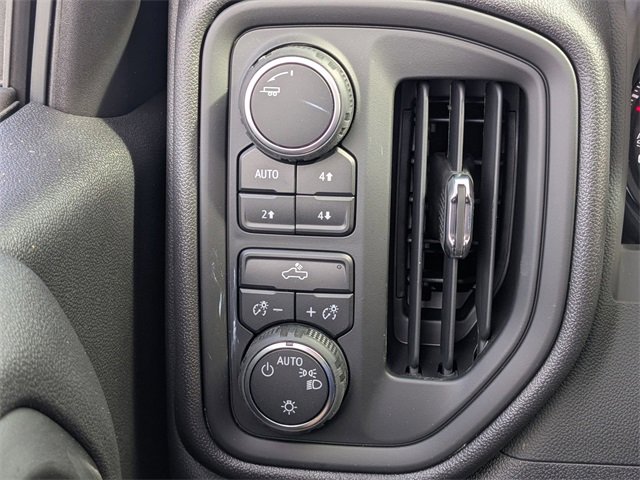 2025 Chevrolet Silverado 1500 Custom Trail Boss photo 13
