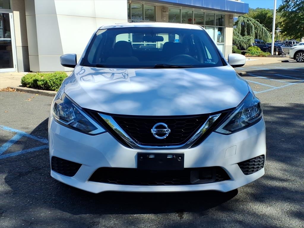 2019 Nissan Sentra SV photo 2