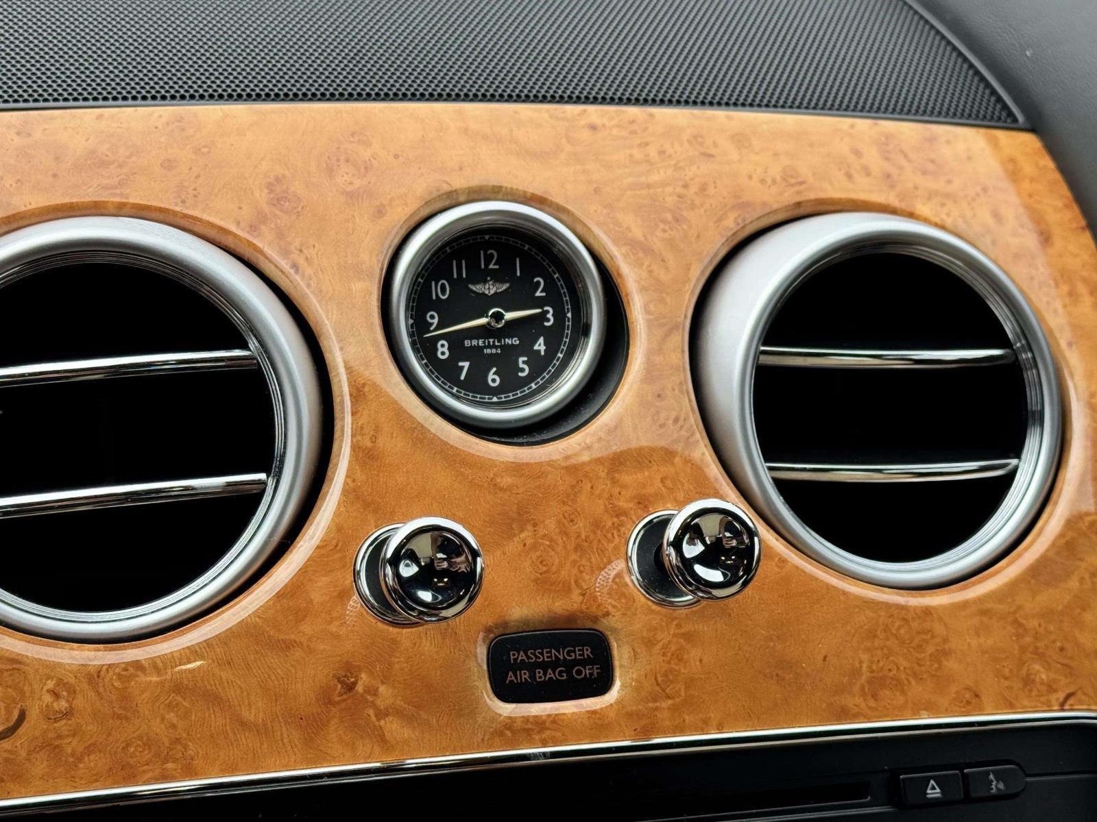 2014 Bentley Flying Spur Base photo 45