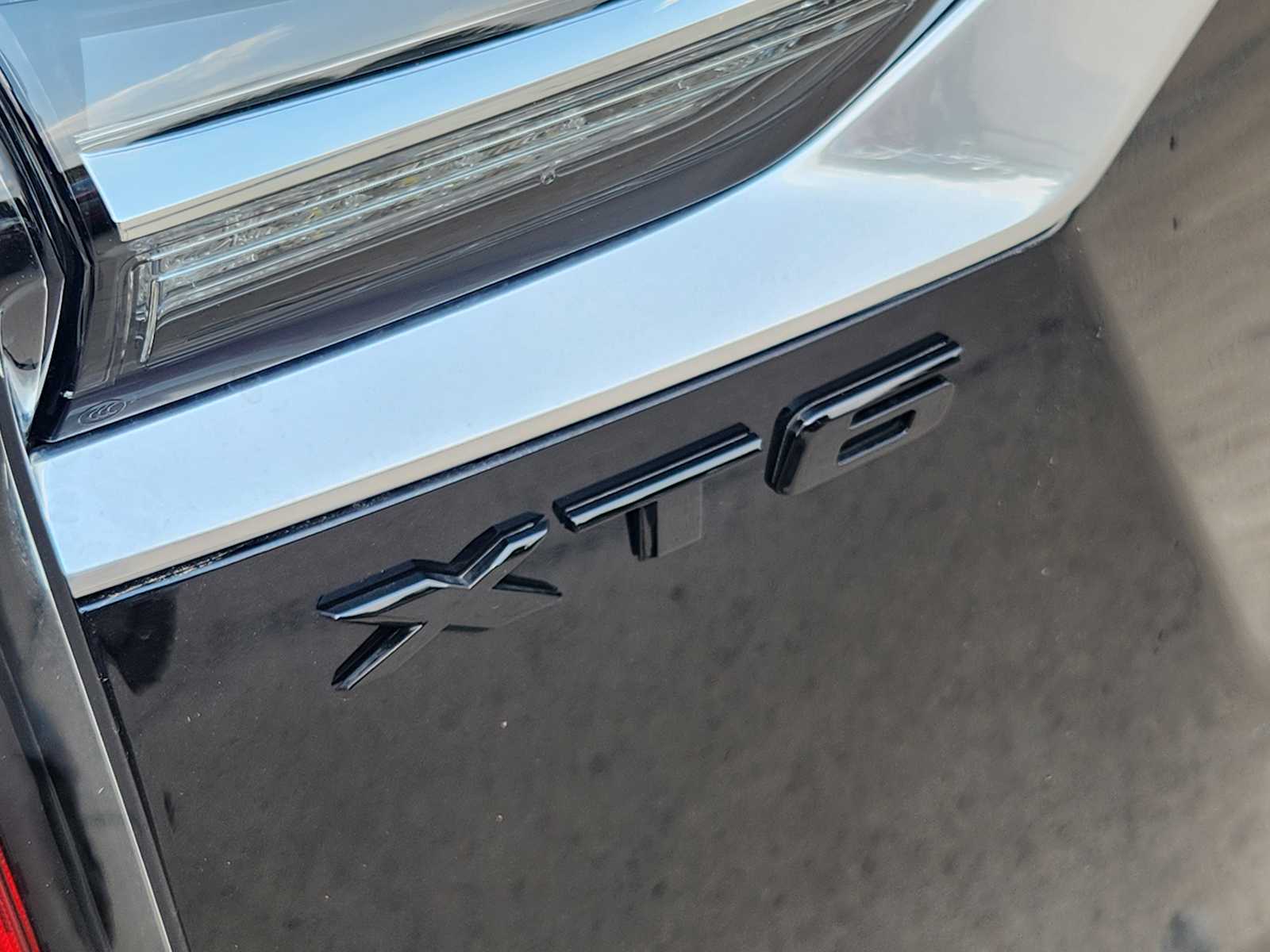 2025 Cadillac XT4 Sport photo 6