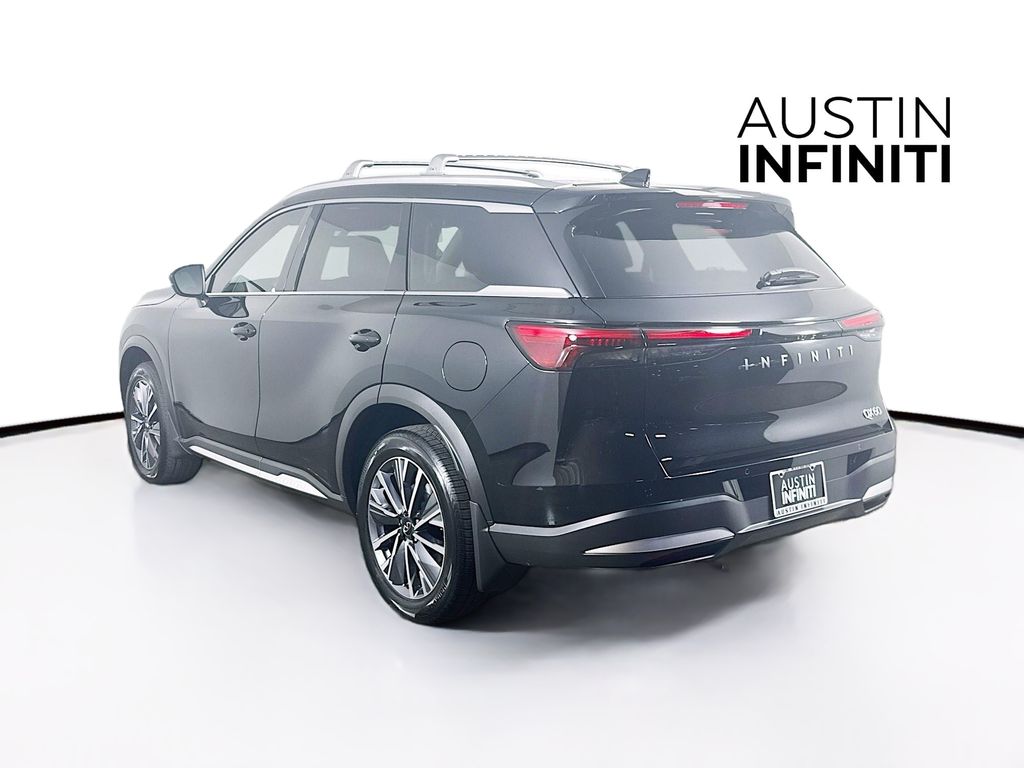 2026 Infiniti QX60 Luxe photo 5