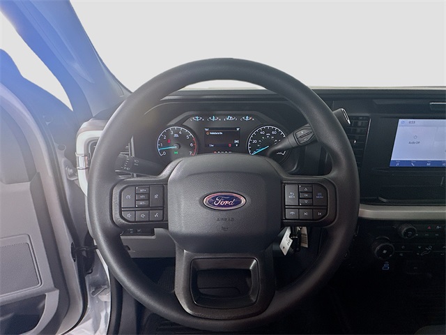 2025 Ford F-250 XL photo 9