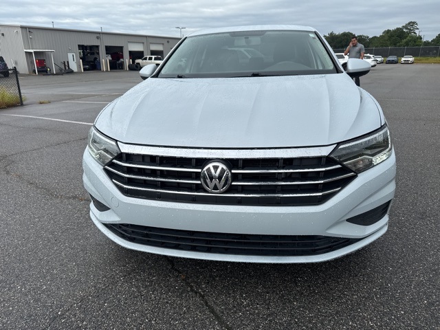 2019 Volkswagen Jetta R-Line photo 8