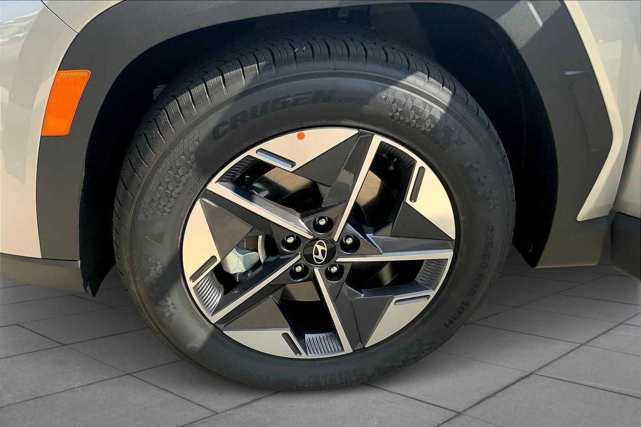 2026 Hyundai Tucson SEL Convenience photo 10