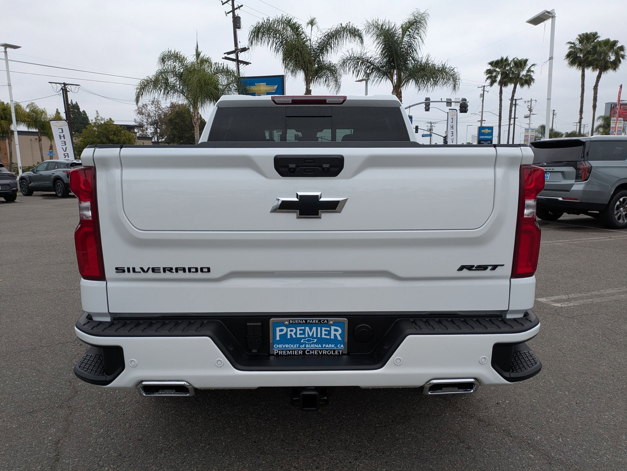 2025 Chevrolet Silverado 1500 RST photo 4