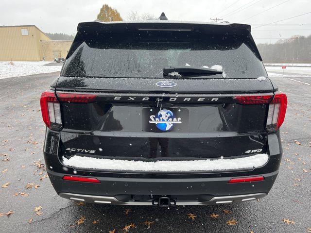 2026 Ford Explorer photo 4