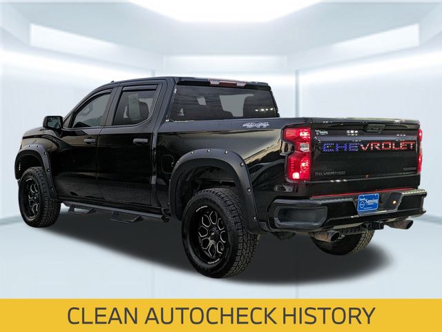 2023 Chevrolet Silverado 1500 Custom photo 3