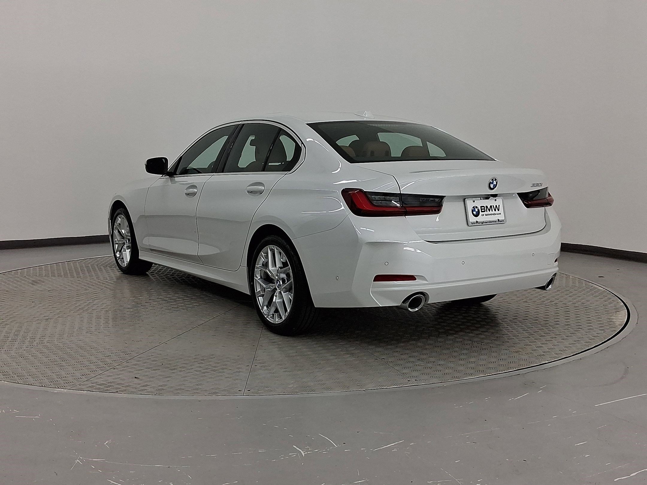 2025 Bmw 330i photo 3