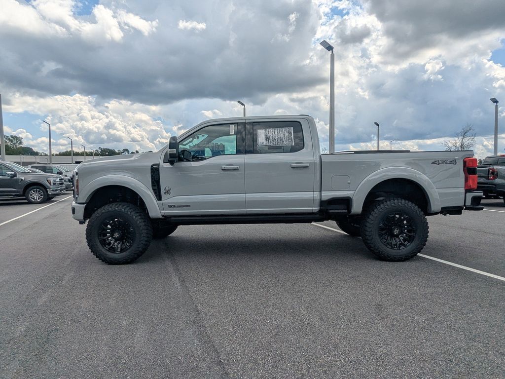 2025 Ford F-250 photo 7